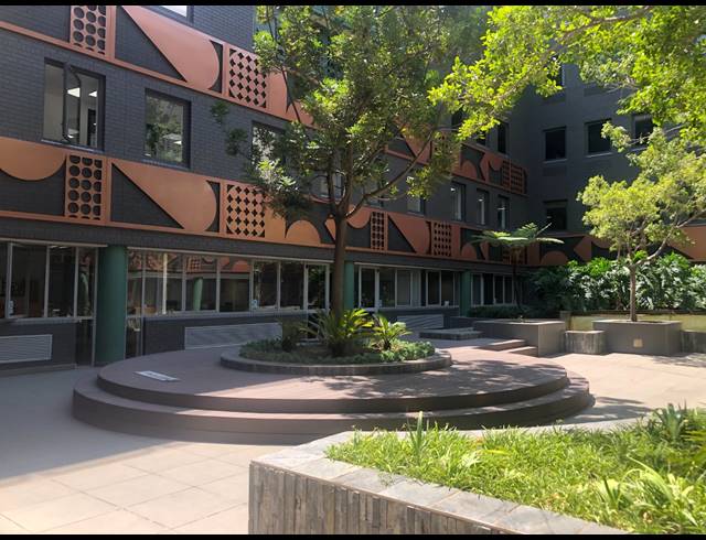 945M² RETAIL TO LET IN ROSEBANK